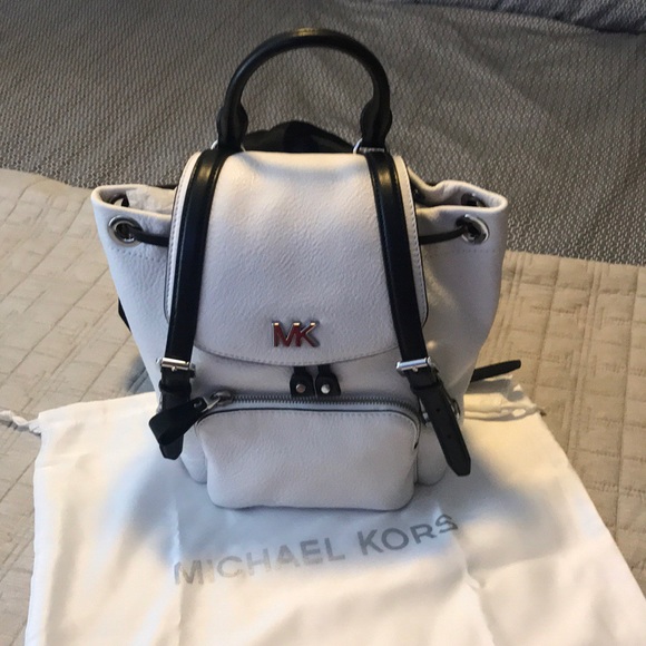 michael kors beacon medium nylon backpack